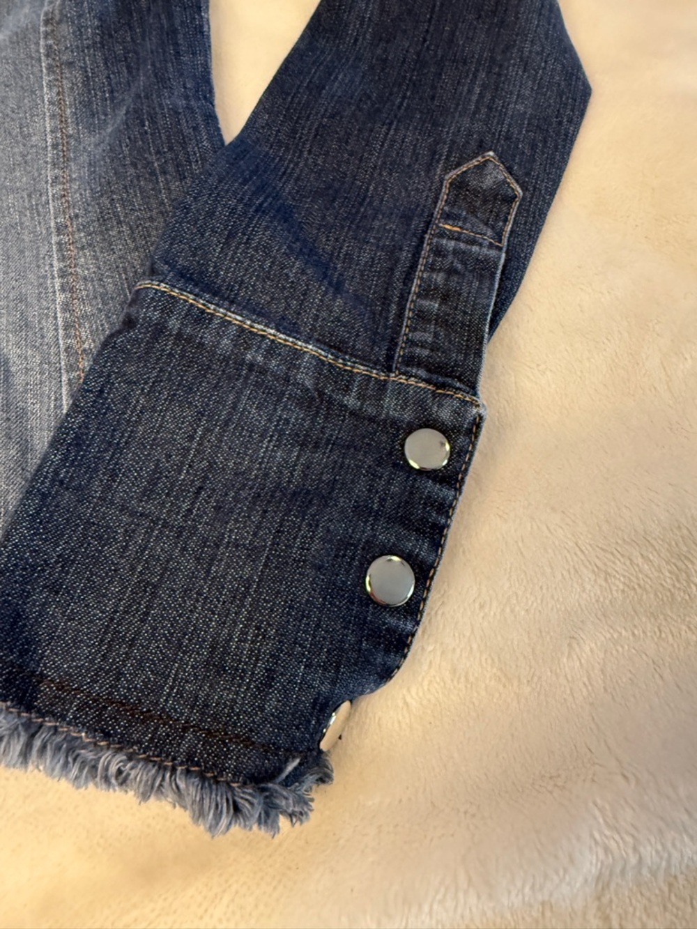 Bebe Vintage Y2K Fitted Frayed Denim Snap Front Shirt USA - Picture 5 of 9
